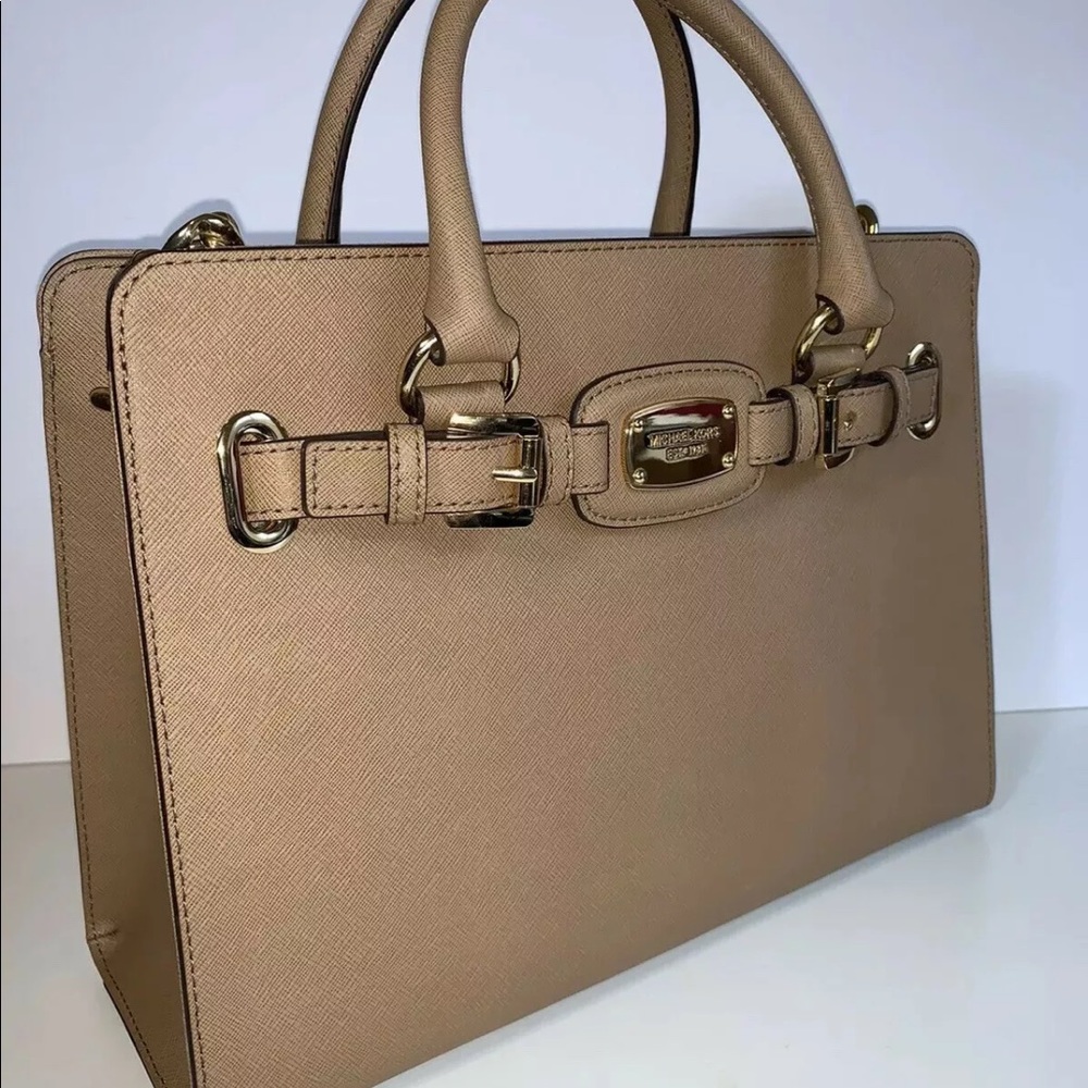 MICHAEL KORS SAFFIANO KHAKI HAMILTON EW SATCHEL